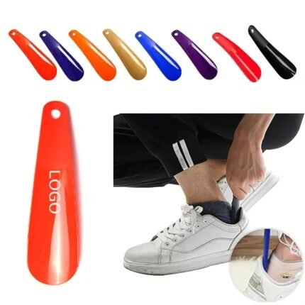 Compact Plastic Shoehor - Travel-Friendly Accessory